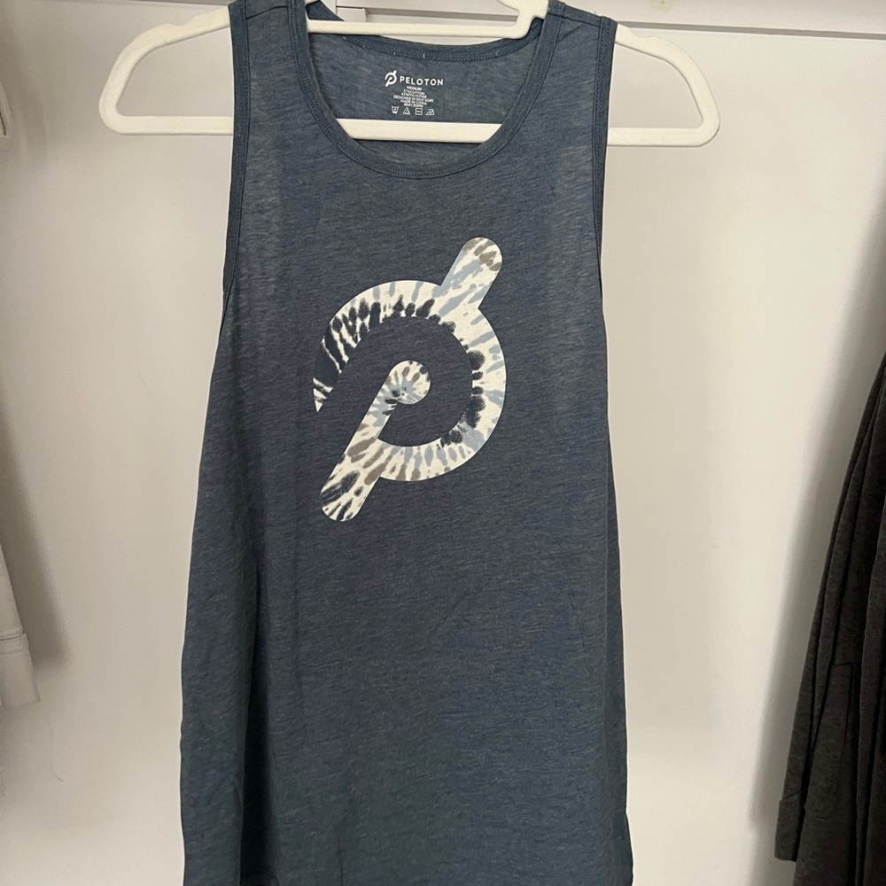 Peloton tank top Women’s medium